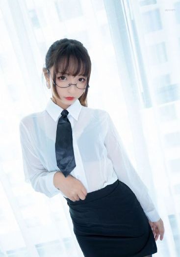办公室的秘密_4K超清在线观看