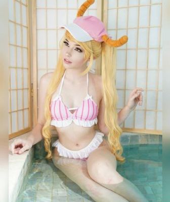 《穿长筒袜的有夫之妇》_DVD电影完整版